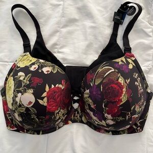 NWT Plunge Bra 40DDD